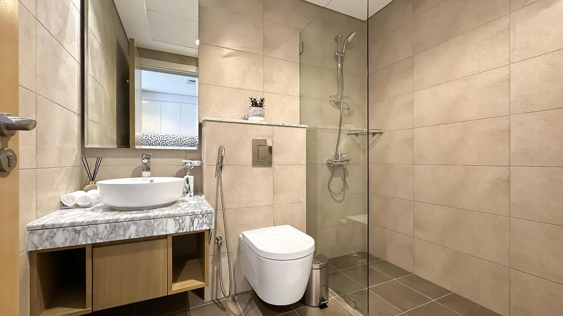 Trophy-Twilight Edge Studio 55Th Floor W Lush Lagoon Pool دبي