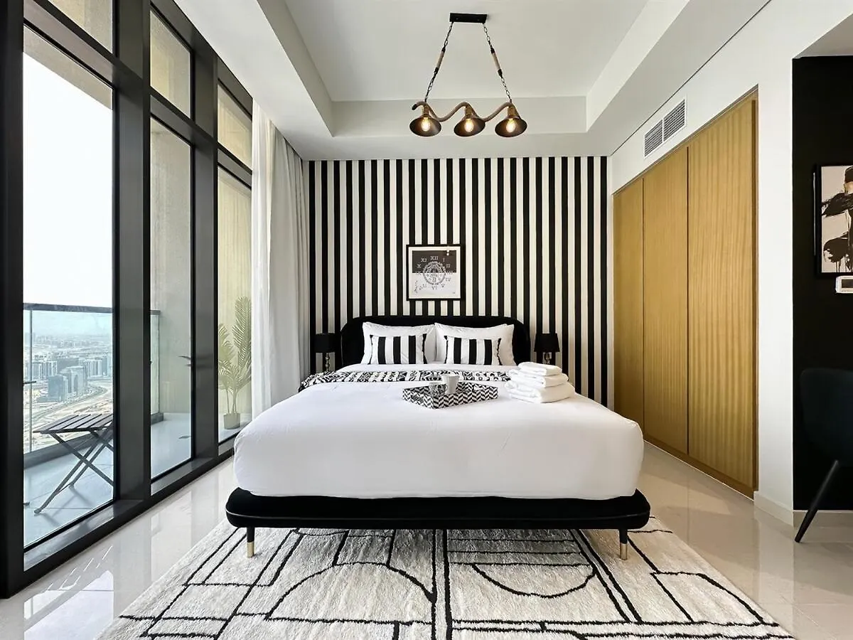 Trophy-Twilight Edge Studio 55Th Floor W Lush Lagoon Pool دبي