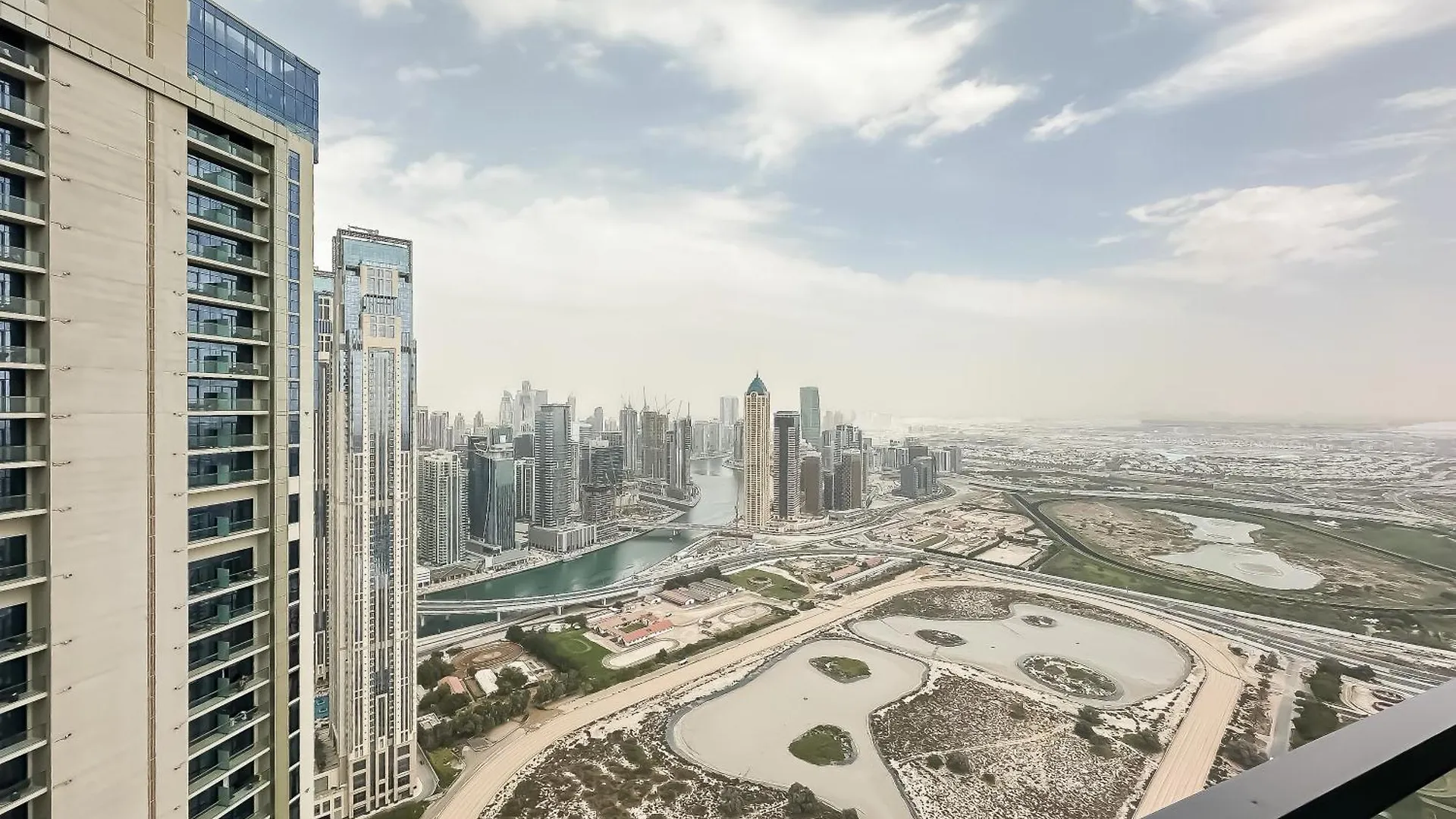 Trophy-Twilight Edge Studio 55Th Floor W Lush Lagoon Pool Dubai 0*,