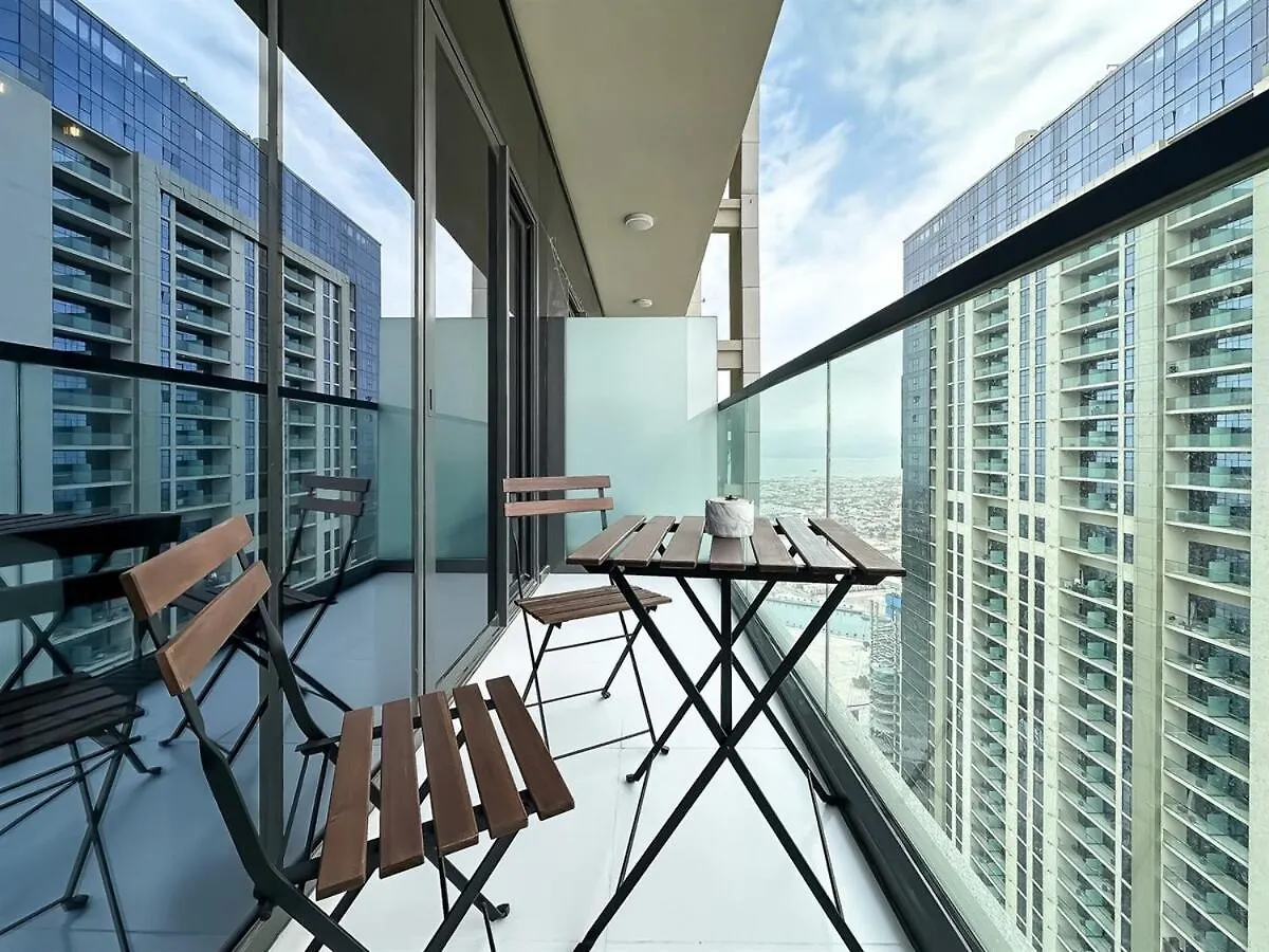 Trophy-Twilight Edge Studio 55Th Floor W Lush Lagoon Pool Dubai